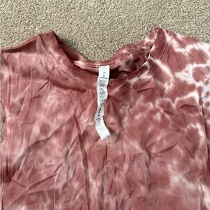 Lululemon Women's Tie-Dye Muscle Tank Top sz 12